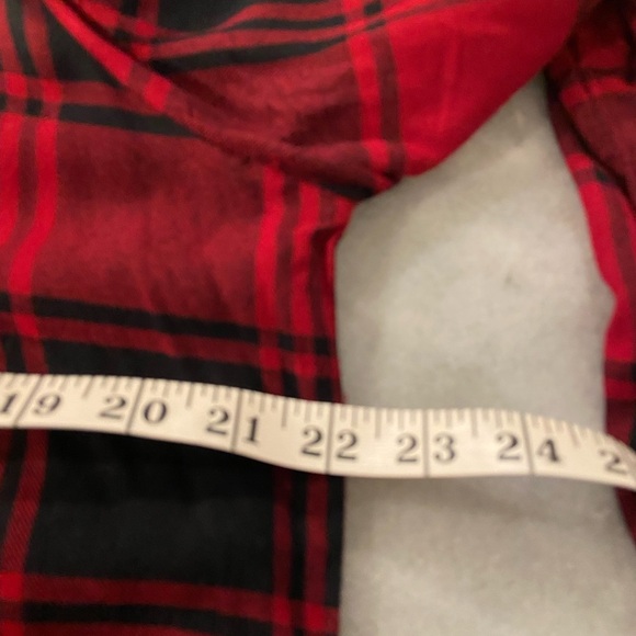 NWT Eddie Bauer Size L Red Black Soft Plaid Flannel Button Collarless Tunic Top - Picture 13 of 15